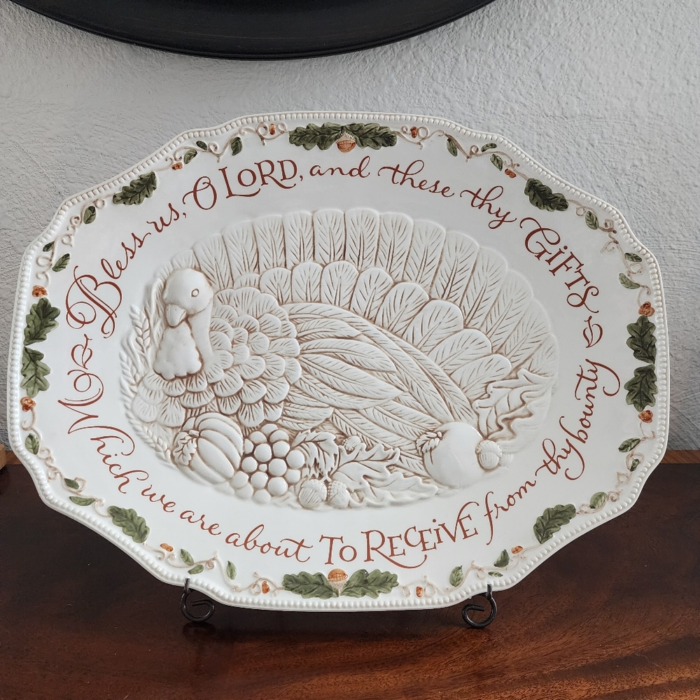 Vintage ceramic platter with blessing prayer. Hand-glazed with raised design.